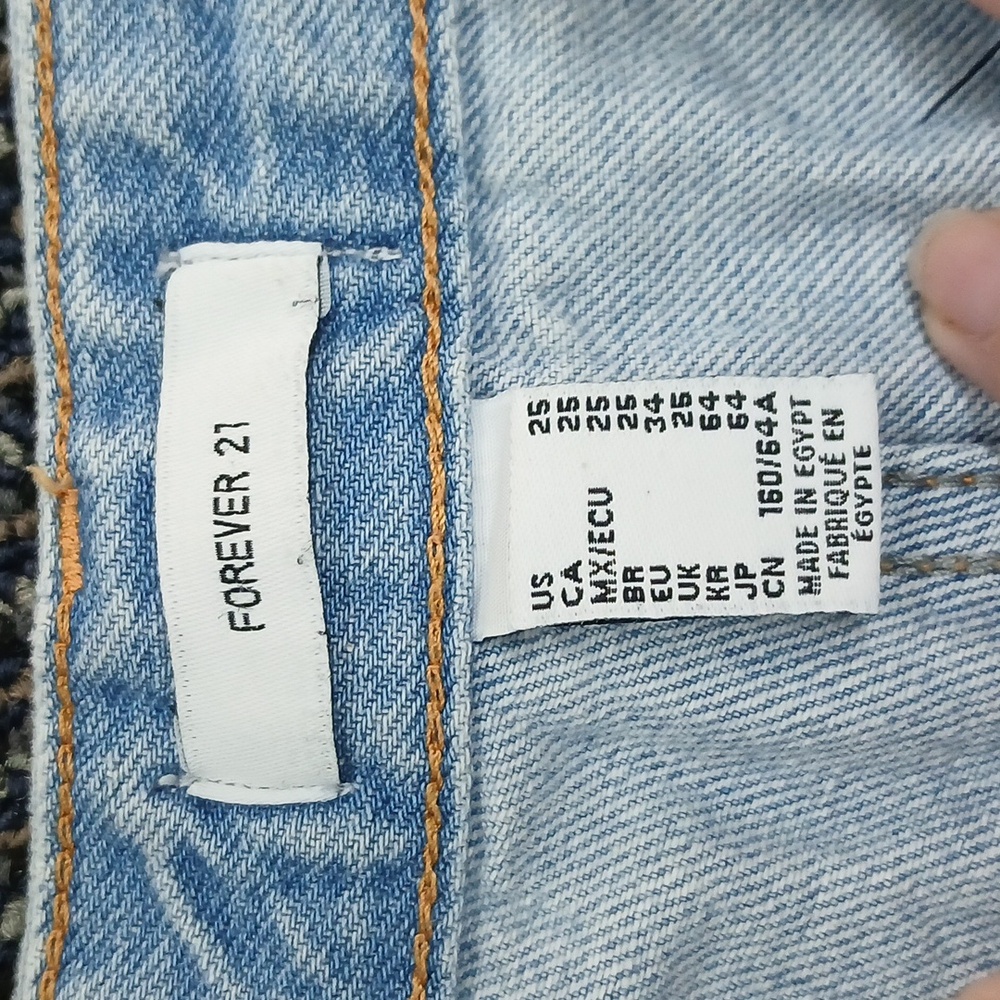 Forever 21 two tone patchwork hi rise jeans Size 25 - Picture 4 of 6